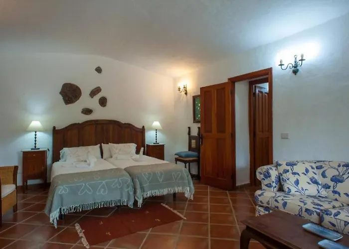 - Cueva Del Pastor Farmház Artenara